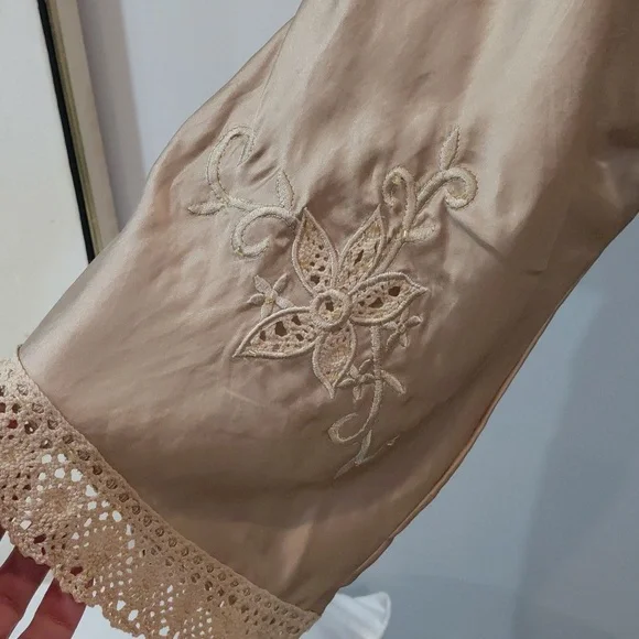 100% Silk Beige Satin Embroidered Tie-Front Top - Picture 2 of 13